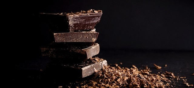 Read more about the article Zajączki w świecie czekolady. Warsztaty w „Czekoladowym autobusie”